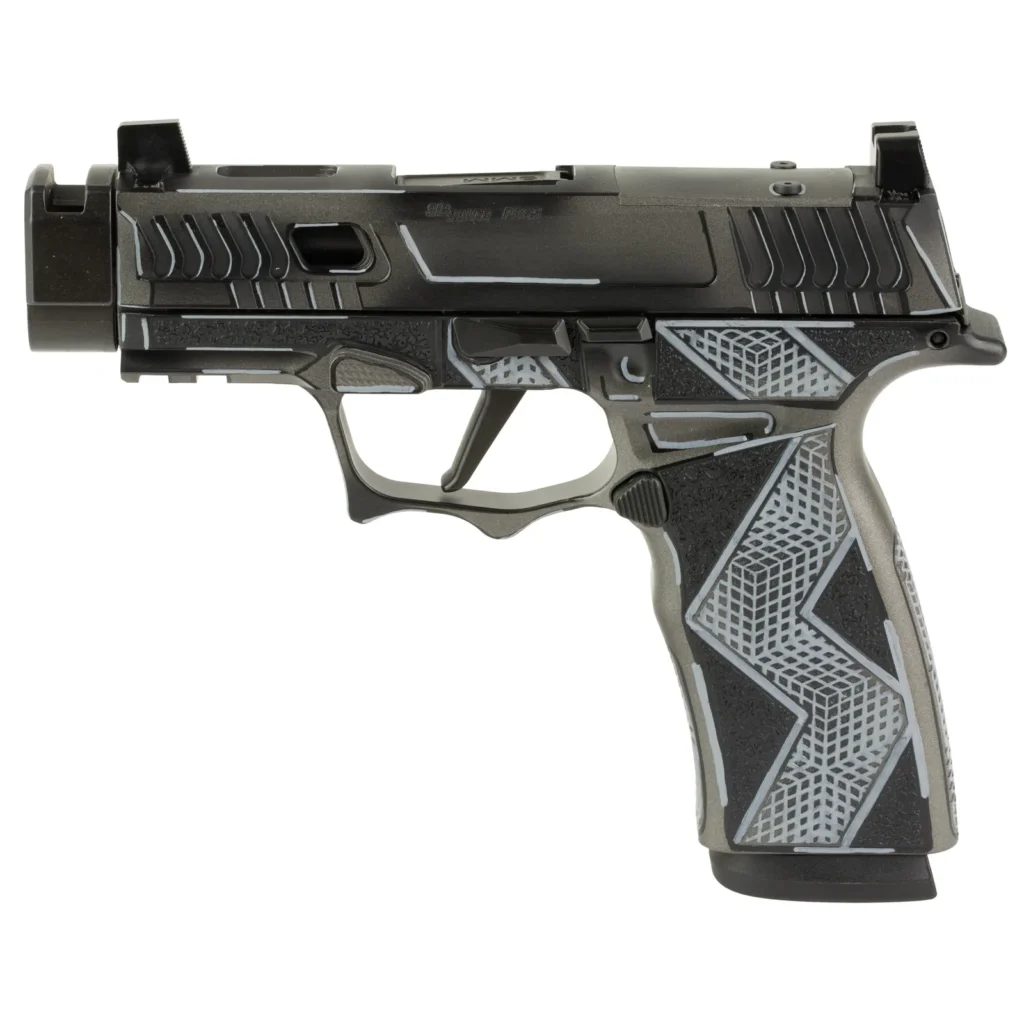 Sig Sauer P365-XMACRO COMP